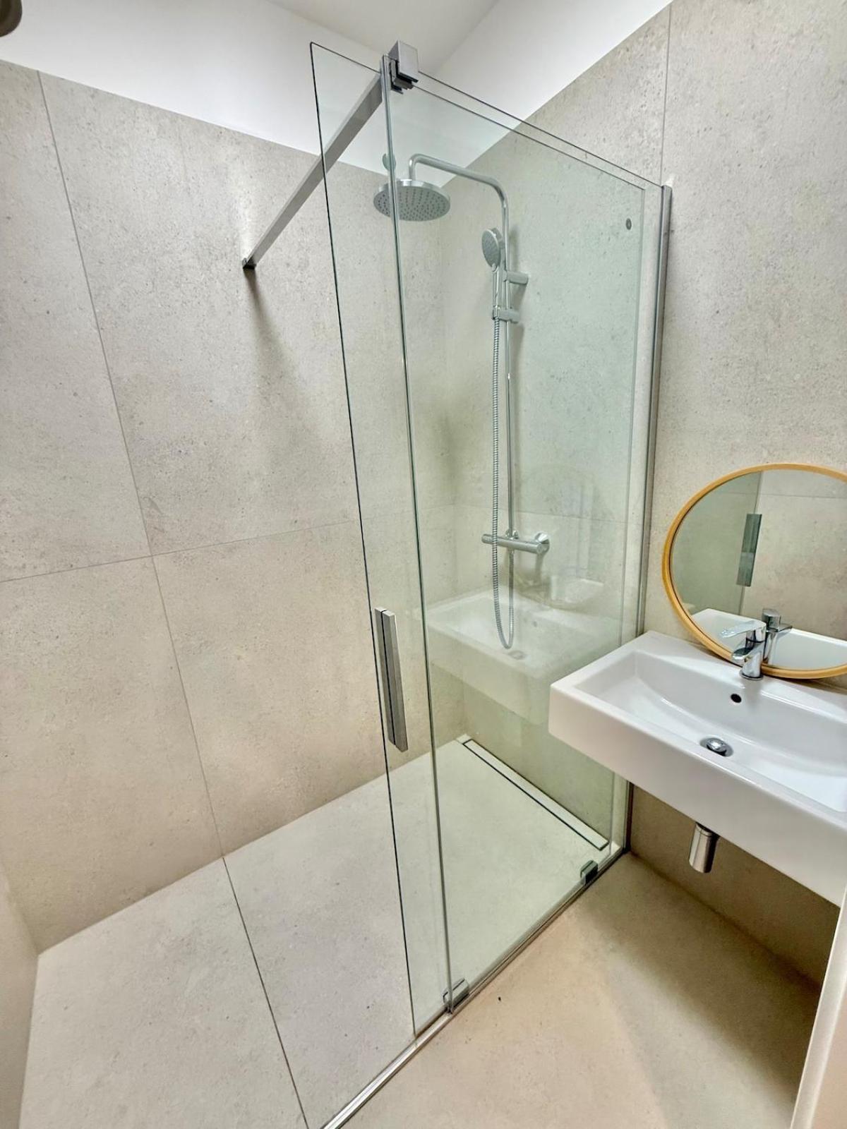 Elegant For Short Apartment *