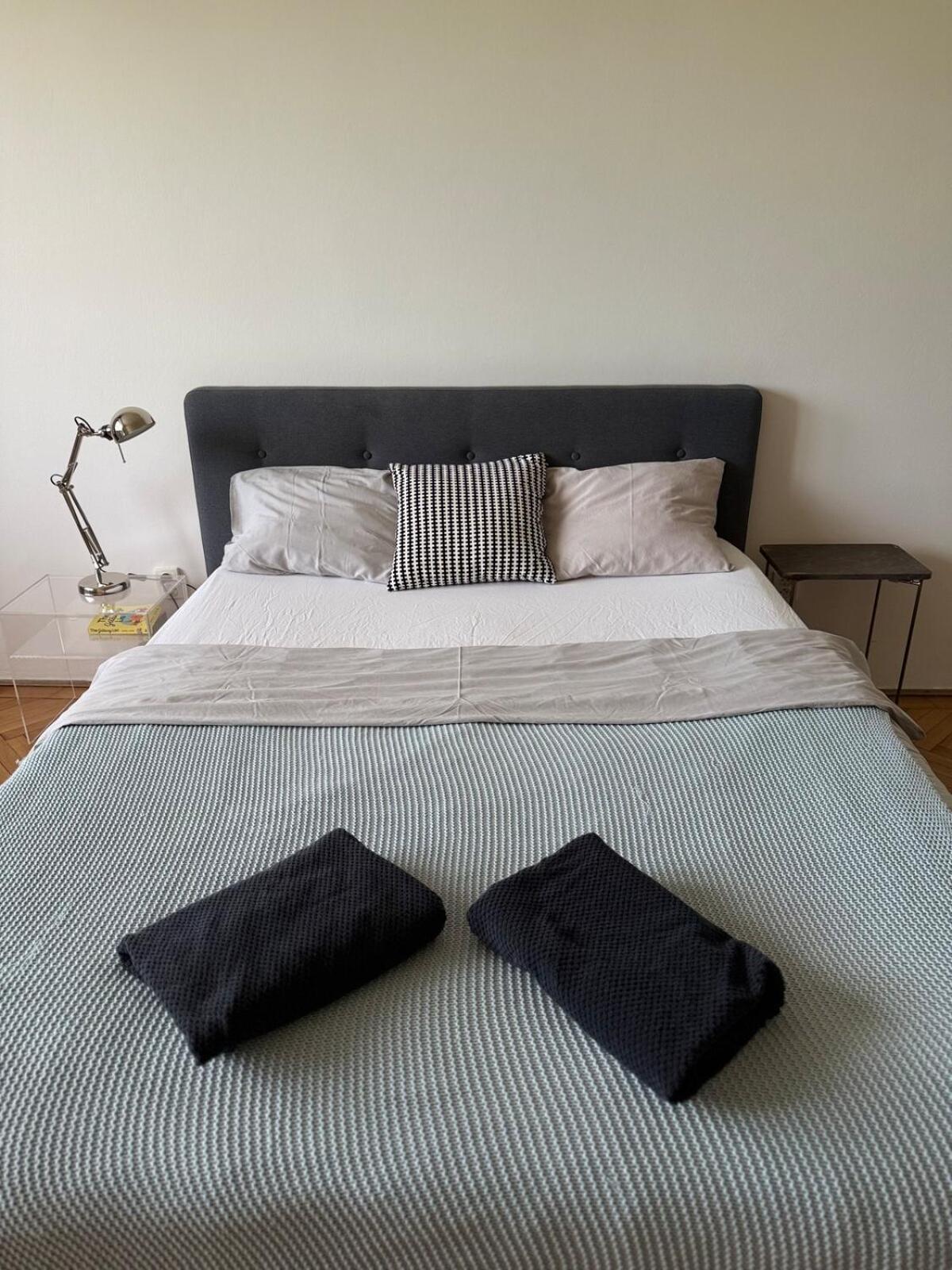 Apartment Elegant For Short